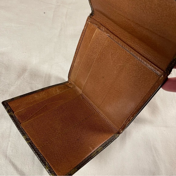 Men’s Louis Vuitton Brown Monogram Wallet & Card Holder Fold Out Compartment. - Picture 6 of 14